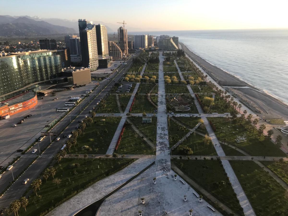 Orbi Beach Garden Μπατούμι Εξωτερικό φωτογραφία